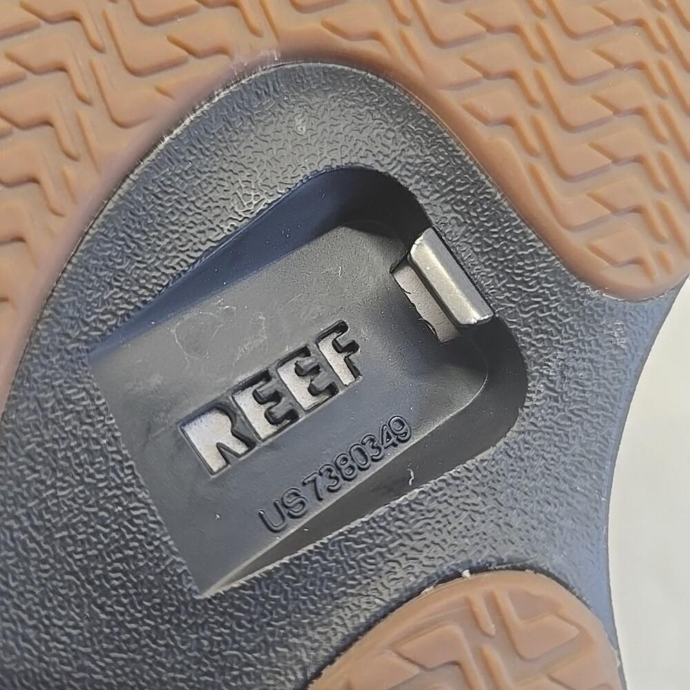 Reef Fanning Baja Men’s Size 9 Black Sandals Bottle Opener Airbag Hiking Strappy - Picture 2 of 10